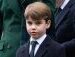 Príncipe Louis na partida de Natal da família real britânica