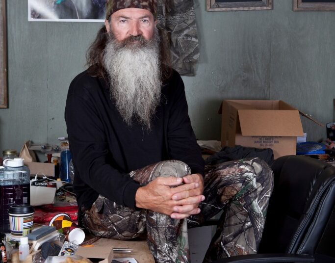 Estrela de 'Duck Dynasty' Phil Robertson morto aos 79