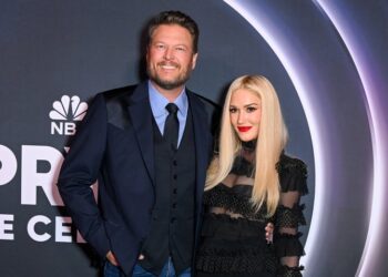 Gwen Stefani, Blake Shelton Ama apresentações criticadas por fãs