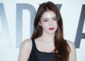 K-drama Alerta! O clássico de Anne Hathaway "The Scholar" terá um remake coreano escrevendo isso com informações - Celebrity Land