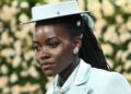 Lupita Nyong'o vai com as sobrancelhas de Rhinstone em Met Gala