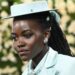 Lupita Nyong'o vai com as sobrancelhas de Rhinstone em Met Gala