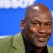 Michael Jordan está voltando ao basquete com um grande primeiro
