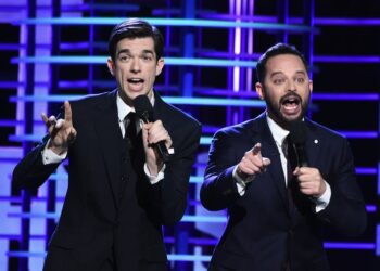 Nick Kroll 'assustou' John Mulaney morreria sem intervenção