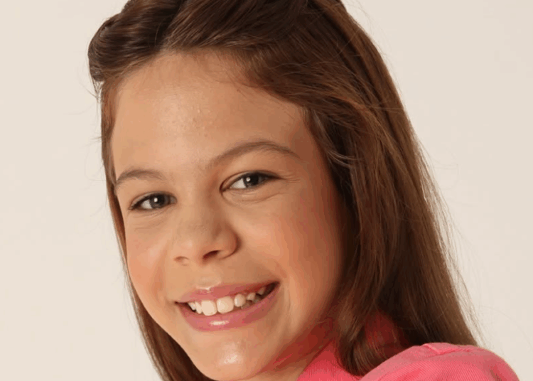 O ator Netflix de 11 anos morre após dias angustiantes em controle de doença misteriosa