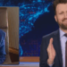 Pontos 'Daily Show' Momento nsfw involuntário no Catari Jet Spin de Trump