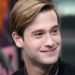Tyler Henry revela prognóstico após cirurgia cerebral