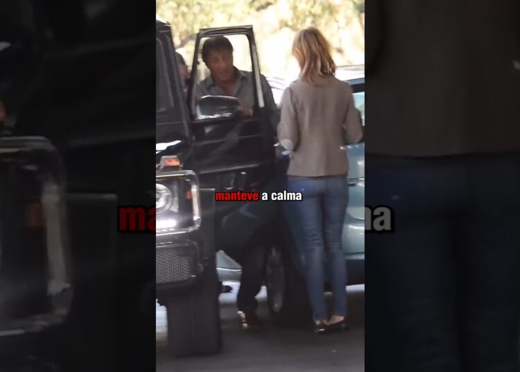 Essa mulher bateu no carro de Sylvester Stallone. #curiosidades #hollywood #celebrity #celebridades