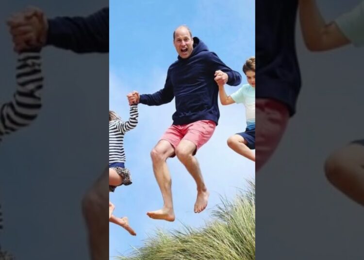 Praia secreta da realeza vira refúgio de Kate e Charles #shortsfeed #shortsyoutube