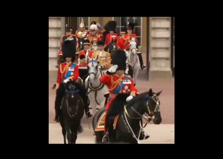 A realeza do passado e do Futuro!  Queen Elizabeth II and King Charles III…