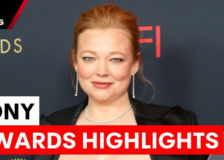 Australian star shines at the Tony awards | 7NEWS