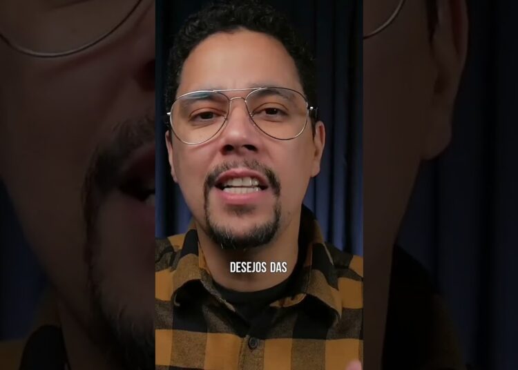 O Rei Magnífico vs. Jesus: Dois Modelos de Realeza
