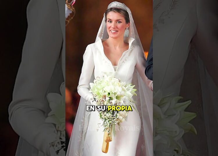 El vestido de novia de la reina Letizia costó más que todos los de la realeza 💎👑 #shorts #story