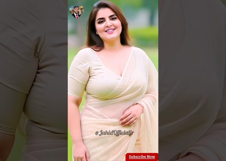 Saree & Smile: The Viral Dubai Princess Look of 2025! 🌟 #dubaiprincess #shorts #vilrashorts #queen