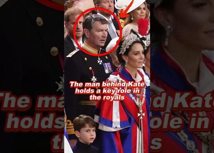 The man behind Kate holds a key role in the royals #anne #sirtimothy #royal