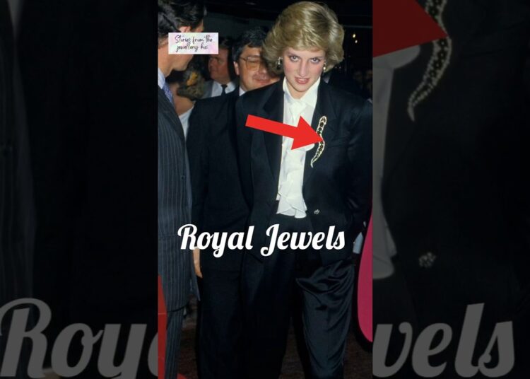 Why do royals wear jewellery with a snake?