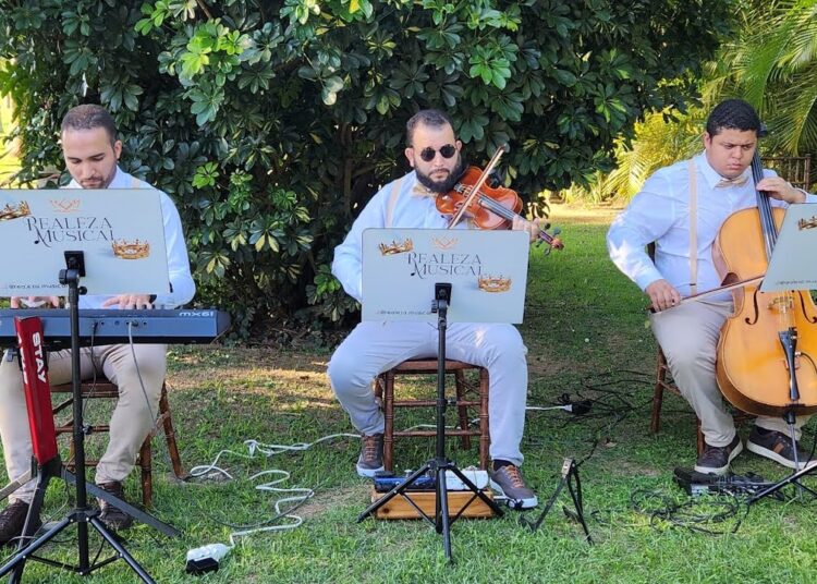 Golden Hour | Orquestra Realeza Musical | Músicos Para Casamento