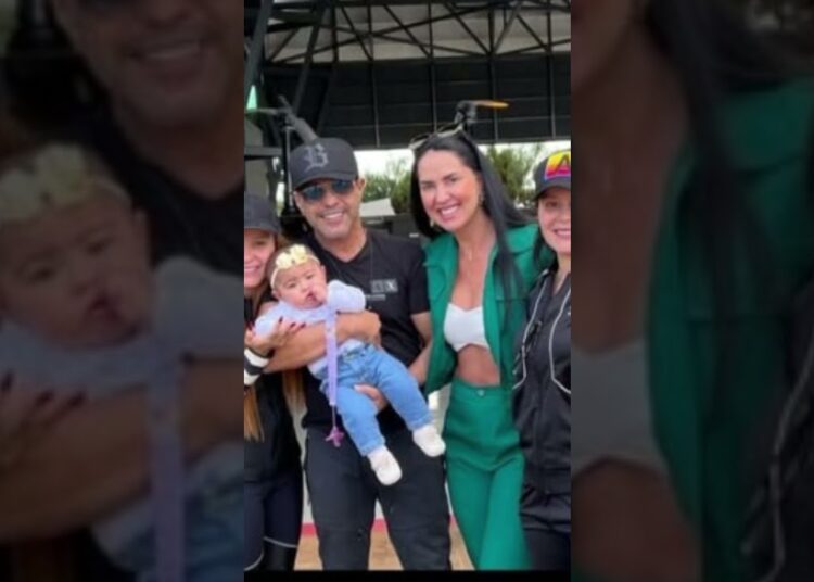 ENCONTRO DE ESTRELAS: MAIARA E MARAISA SE ENCANTAM COM A FILHA DE ZEZÉ DI CAMARGO E GRACIELE