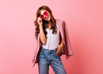 Como construir uma roupa incrível com o que você já tem em seu armário - Celebrity Land