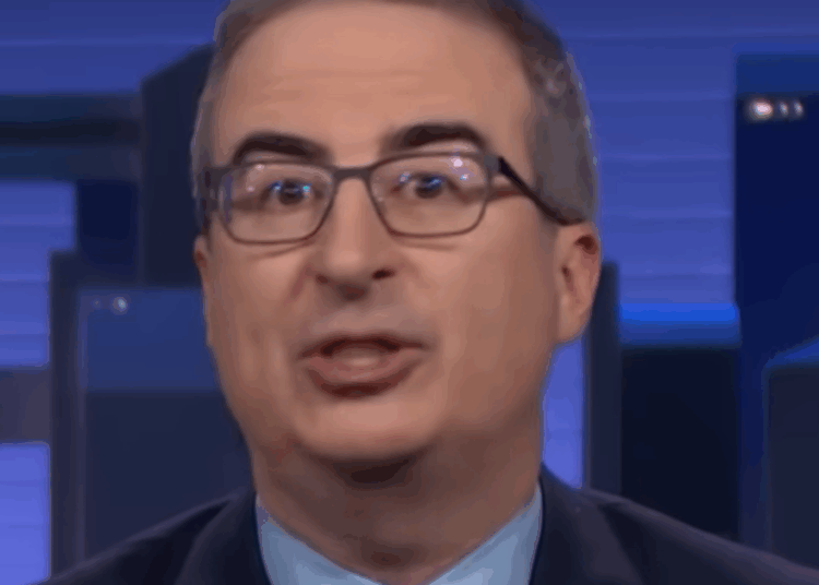 'Estamos fodidos!: John Oliver percorre' os ** t 'agora estamos' se afogando '