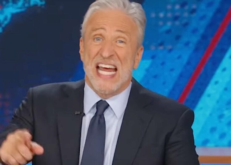 Jon Stewart Busts o maior mito de direita sobre Trump e Musk