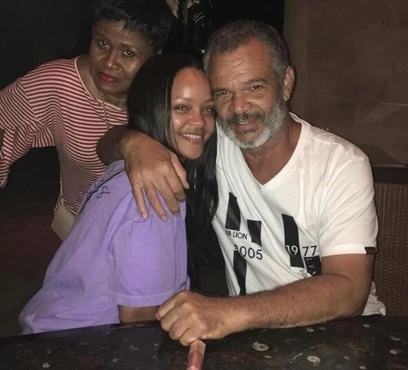 O pai de Rihanna, a causa da morte de Ronald Fenty revelou
