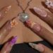 Unhas longas