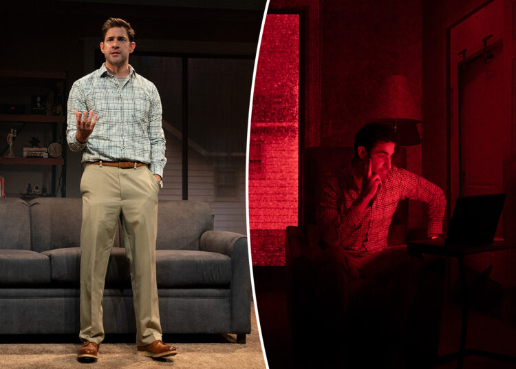 Um comandante John Krasinski assume o YouTube em uma peça de fora da Broadway