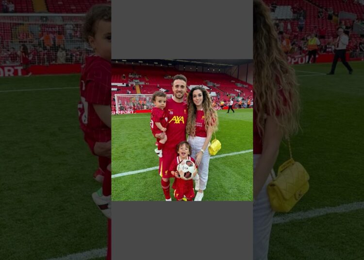 TRAGÉDIA EM FAMILIA .MORRE DIOGO COSTA , UM DOS MAIORES JOGADORES DO MUNDO.
