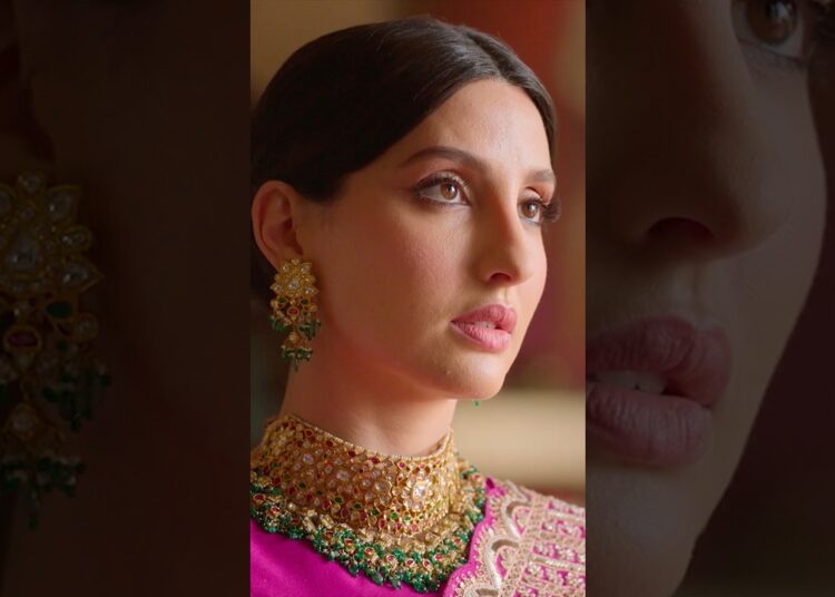 Nora Fatehi Tries To CONVINCE Ishaan Khatter To Choose Her 😳#TheRoyals