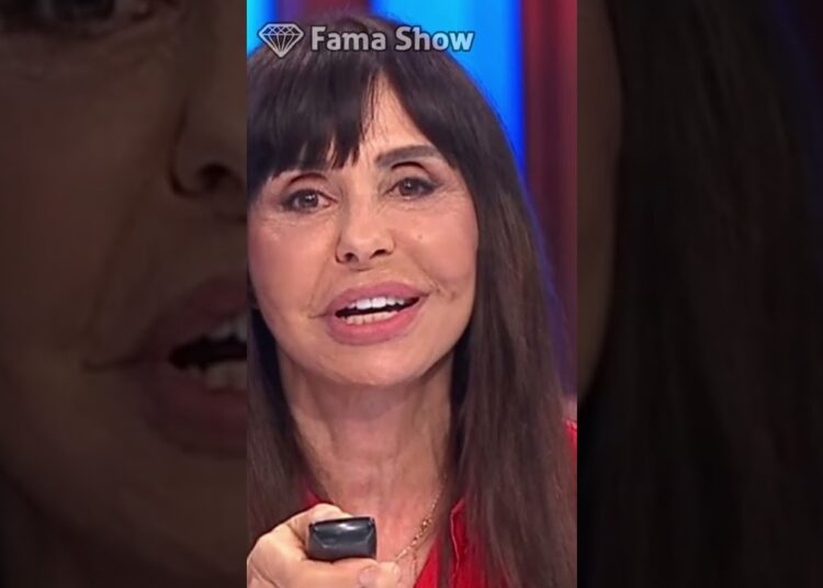 Manuela Moura Guedes: insólito em direto! | Fama Show