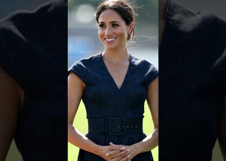 😱 O gesto da Rainha que fez Meghan Markle explodir de raiva! #shorts #shortsfeed #news