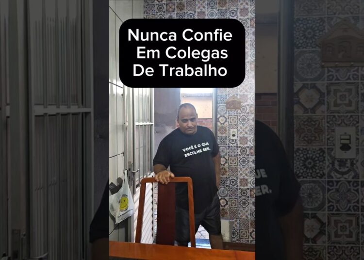 Não Confie Em Colegas De Trabalho #reflexão #amigos #relaciomento #inveja #fofoca #shortvideo