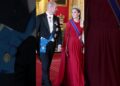 Kate ressurge deslumbrante em banquete real com Macron! #shortsfeed #shortsyoutube