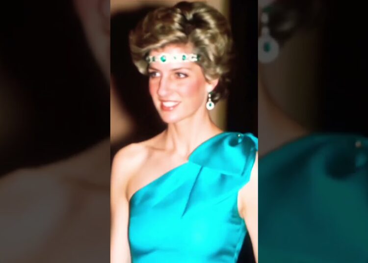 beautiful Royal #british #princess diana #royalfamily #fashion #love #beauty