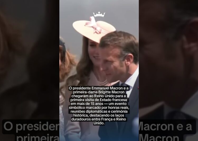 🇬🇧🇫🇷 #realeza #carlosiii #famíliareal #emmanuelmacron