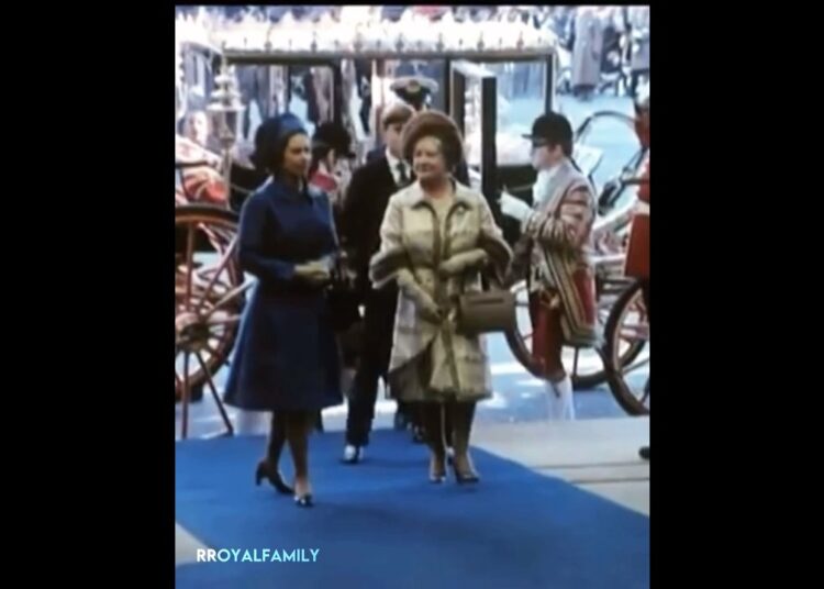 Royals arrive for Princess Anne’s wedding in 1973 ✨ #royalfamily #queenelizabethii #princessanne