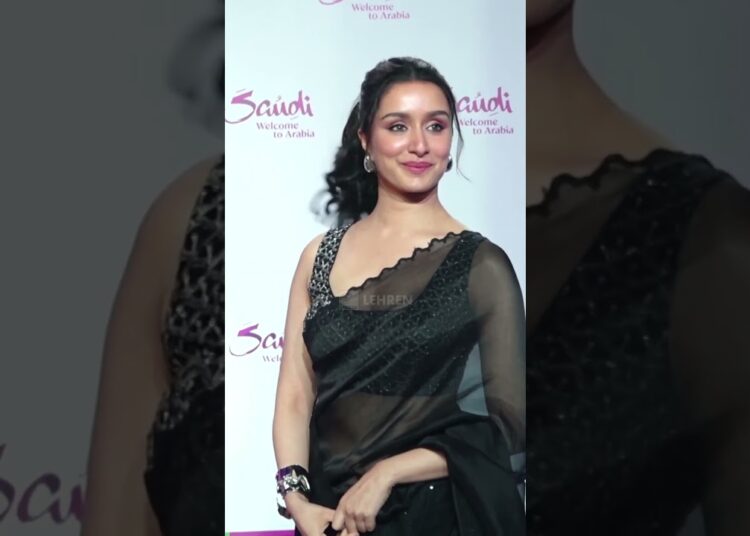 Shraddha Kapoor’s Starry Black Shiny Saree Look For The Spectacular Saudi Event #shraddhakapoor