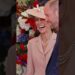 Macron pisca para Kate e Brigitte reage com tensão! #shortsfeed #shortsyoutube