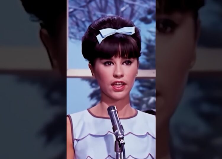 RIP ASTRUD GILBERTO | “The Girl From Ipanema” #bossanova #stangetz