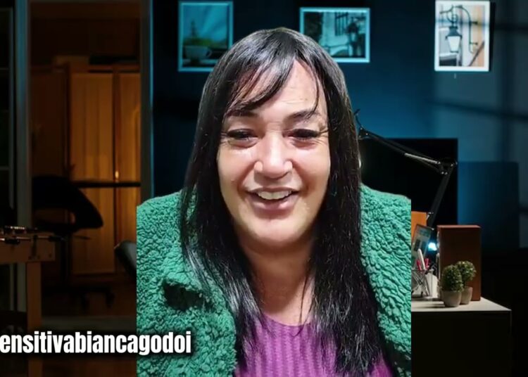 PREVISÕES PARA LULA BOLSONARO E OUTROS FAMOSOS | BIANCA SENSITIVA
