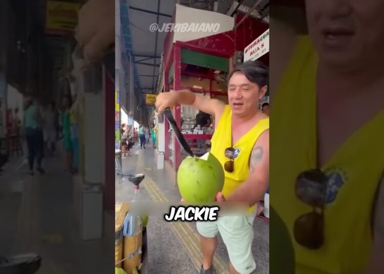 This Guy Looks So Much Like Jackie Chan It’s Crazy 😱 (@jekibaiano)