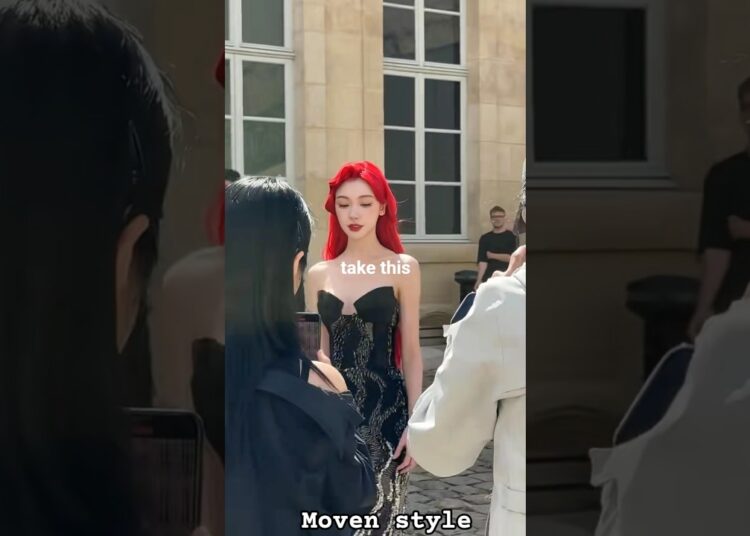RED HAIR MERMAID🧜‍♀️🧜#Yi Mengling#fashion #celebrity #cute#mermaid