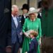 Looks like Prince Louis is at a disadvantage again. #royal #princewilliam #katemiddeleton