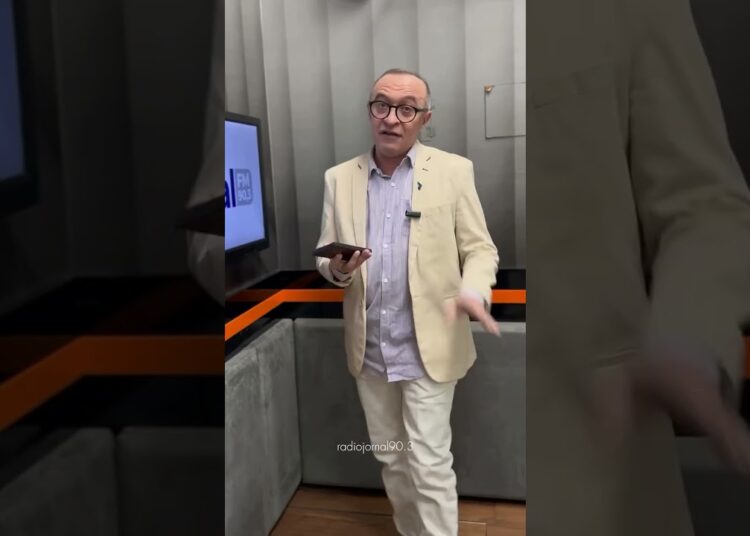 Influenciador revolta convidados ao ‘pegar’ pertences de luxo durante casamento