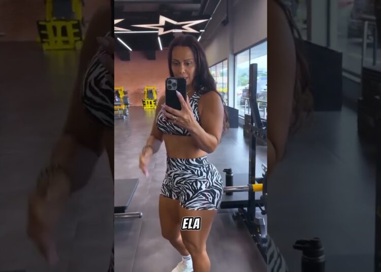 VIVIANE ARAÚJO ARRASANDO NA ACADEMIA!#fofoca #celebridades #famosos