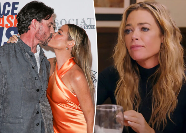 Denise Richards disse que 'nunca' se divorcia de Aaron Phypers meses atrás