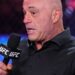 Este controverso comediante amarrado por Trump acabou de expulsar Joe Rogan da Top Podcast Spot no YouTube
