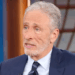 Jon Stewart revela o que sua educação judaica ensina sobre a guerra de Israel contra Gaza