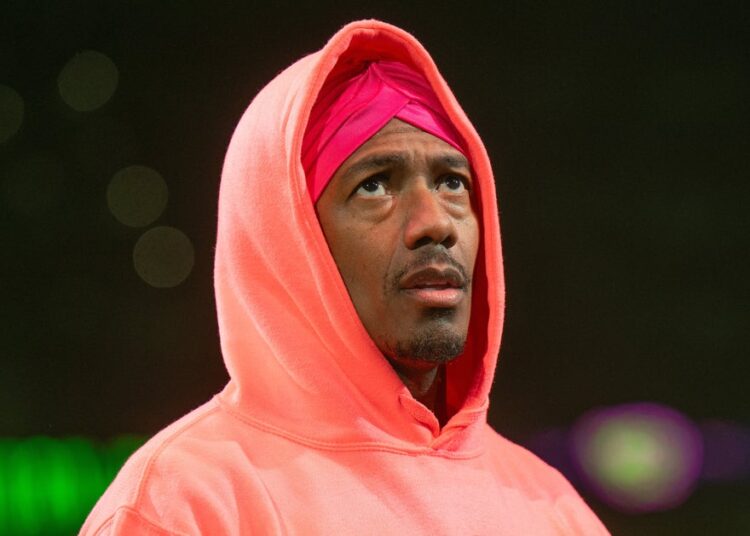 Nick Cannon fecha as críticas sobre sua vida 'não ortodoxa' como pai de 12 anos